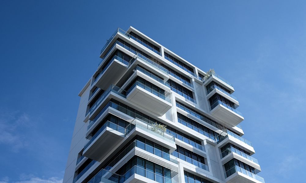What are the benefits of living in a condo?